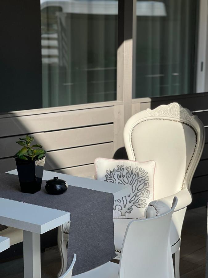 Apparthotel Ardea Riccione Exteriör bild