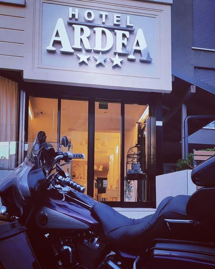 Apparthotel Ardea Riccione Exteriör bild