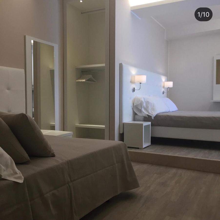 Apparthotel Ardea Riccione Exteriör bild